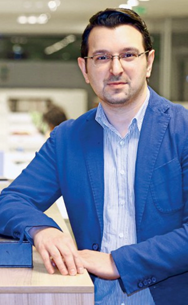 Tez ödülü aldı