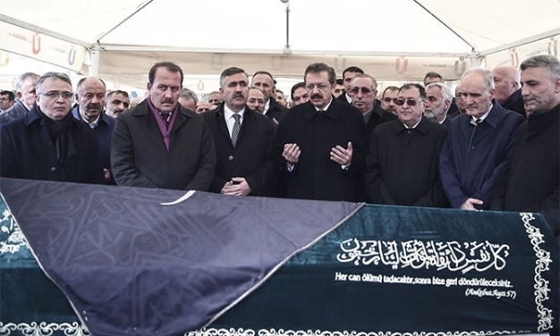 Devletin zirvesi, Çağlar’ı ebediyete uğurladı