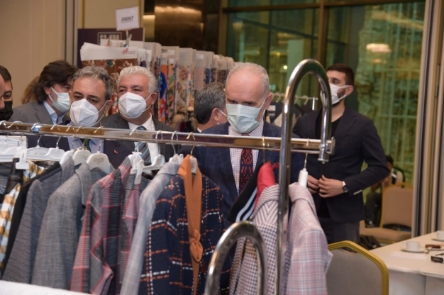 6 ülkeden kumaş ve tekstil ithalatçısı 350 firma İstanbul'a geldi