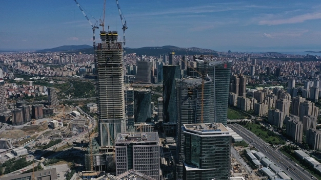 Yüzde 81'i tamamlanan İstanbul Finans Merkezi'nde kiralamalar yakında başlıyor