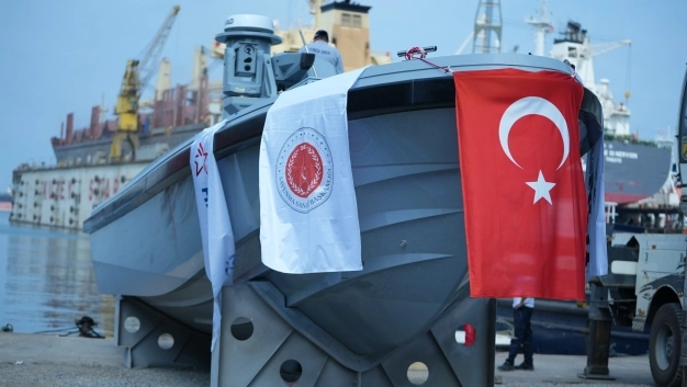 Denizlerin yeni hakimi testten başarıyla geçti